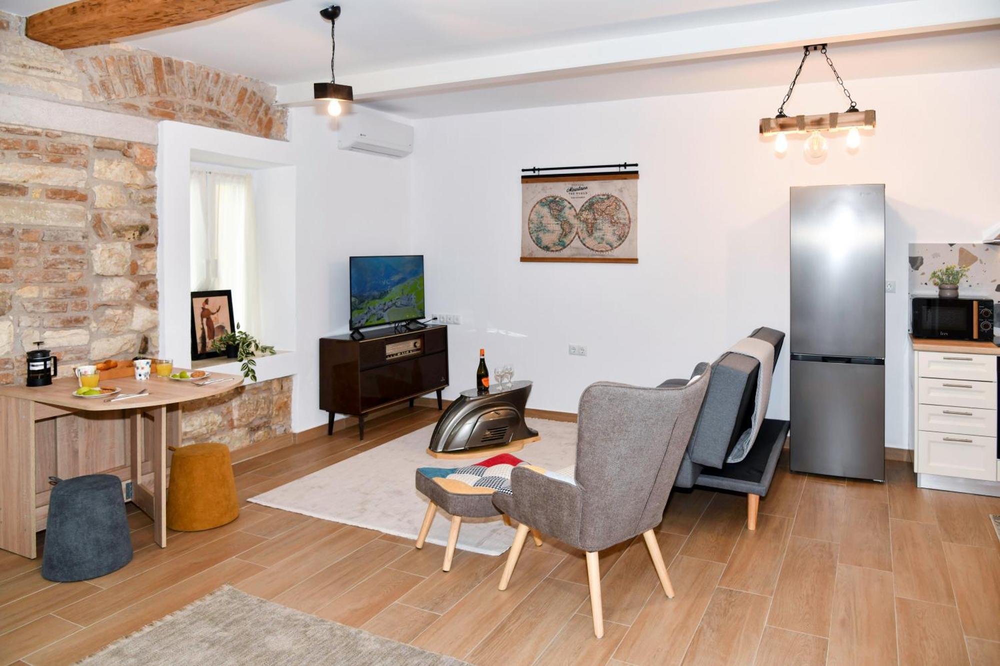 Captain Theo'S Modern Apartment Maria Lefkimmi  Exterior foto
