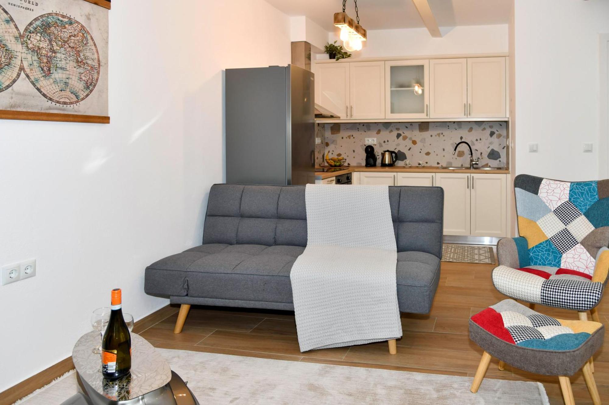 Captain Theo'S Modern Apartment Maria Lefkimmi  Exterior foto